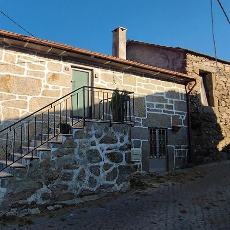 Pe Na Aldeia Villa Outeiro  Exterior photo